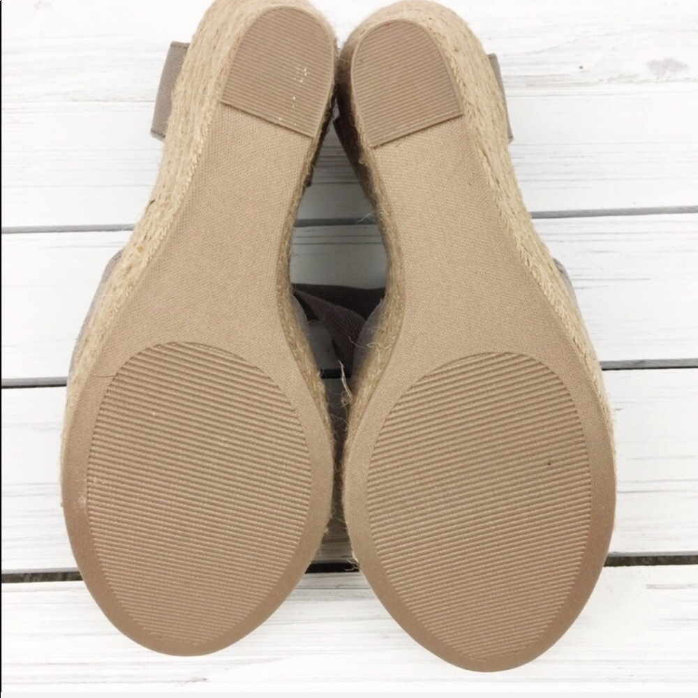 Steve Madden Chryslis Jewel Espadrille Sandals 8 - Picture 6 of 8